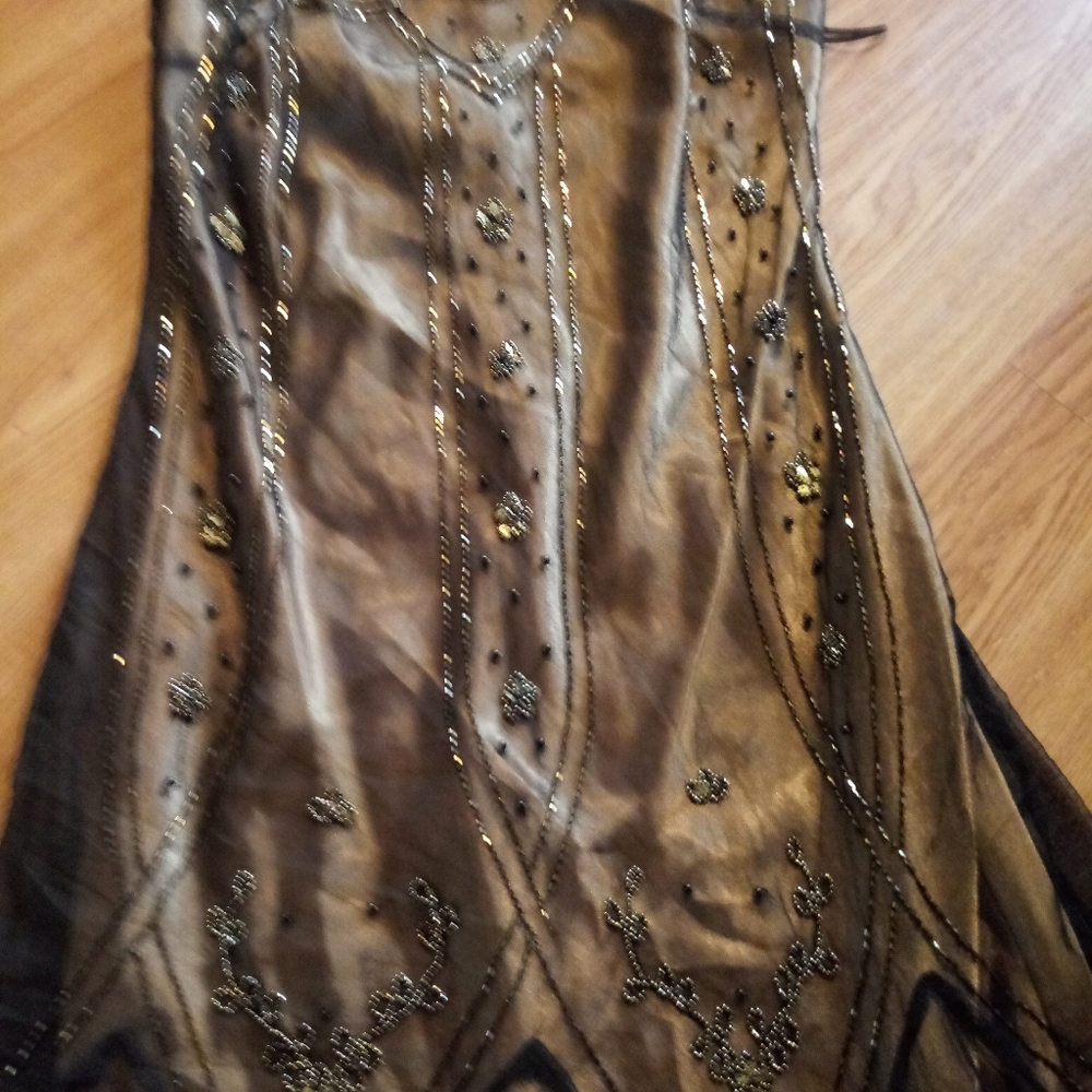 Dress - Picture 2 of 4